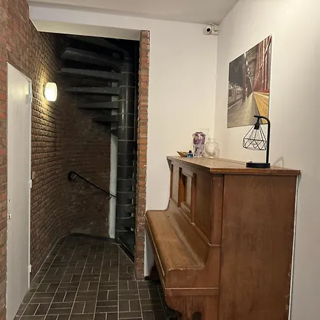 Garden Loft In Center Meir 1fl