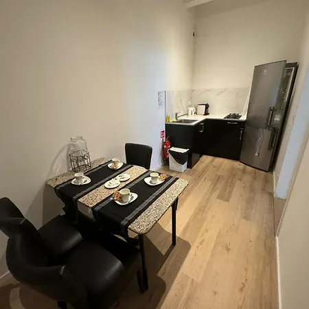 Apartment Garden Loft In Center Meir 1fl